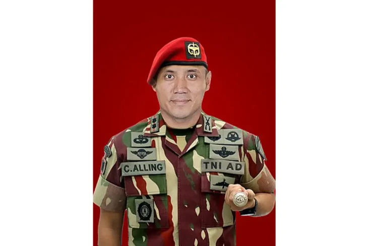 Profil Kolonel Carles...