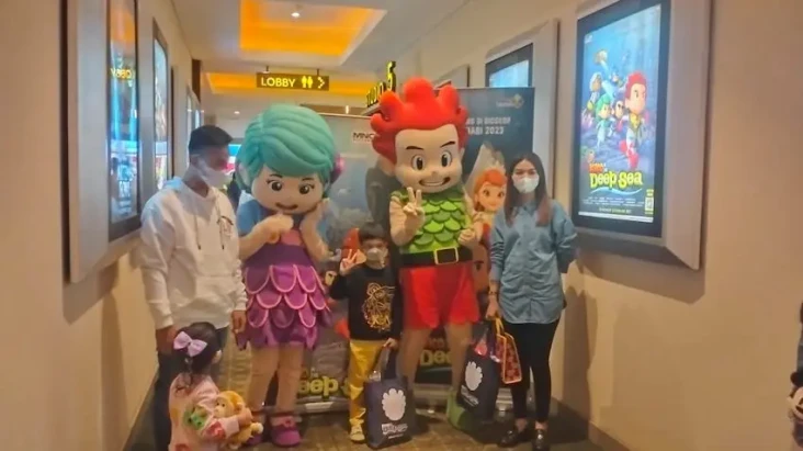 Ajak Keluarga Nonton...