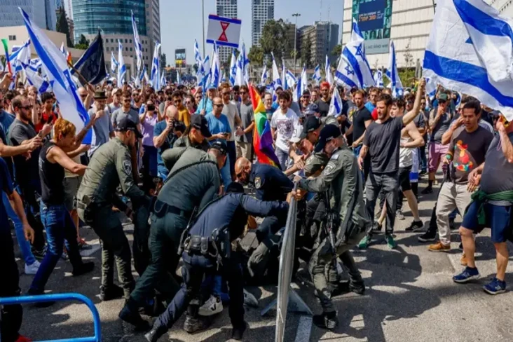 Mantan Kepala Mossad:...