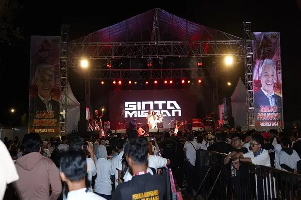 Pesta Rakyat Ganjar...