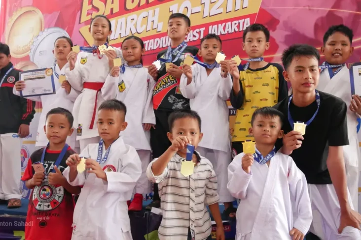 Karate Esa Unggul Cup...