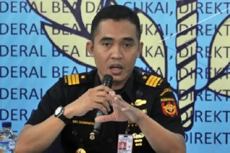 Eko Darmanto Serahkan...