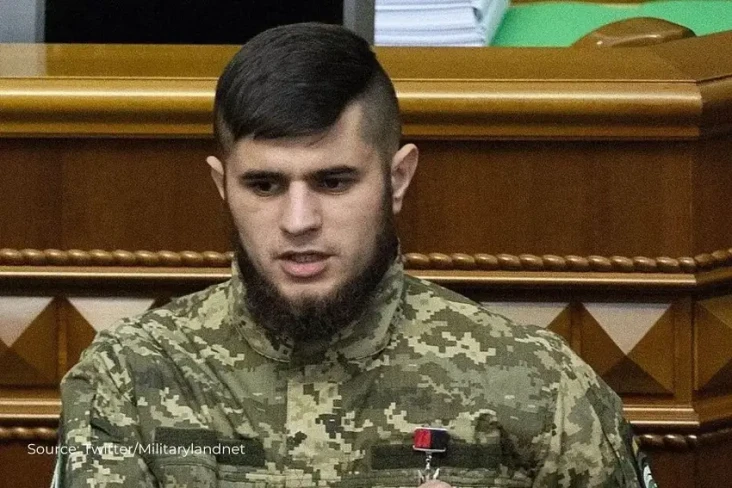Mengapa Dmytro Kotsiubailo...