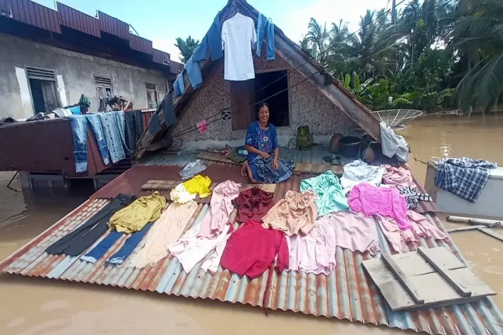 Banjir Terjang Musi...