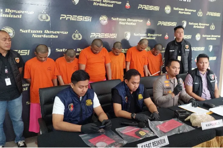 6 Polisi Gadungan Aniaya...