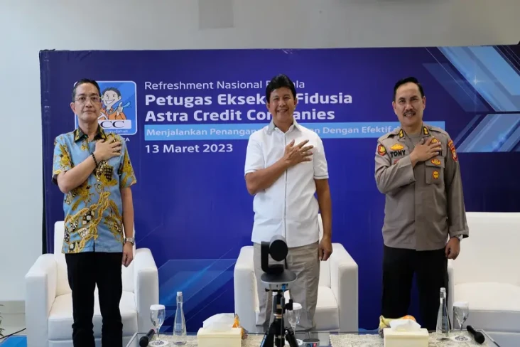 Polda Metro Jaya Beri...