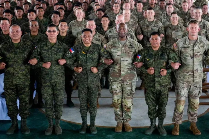 3.000 Tentara Amerika...