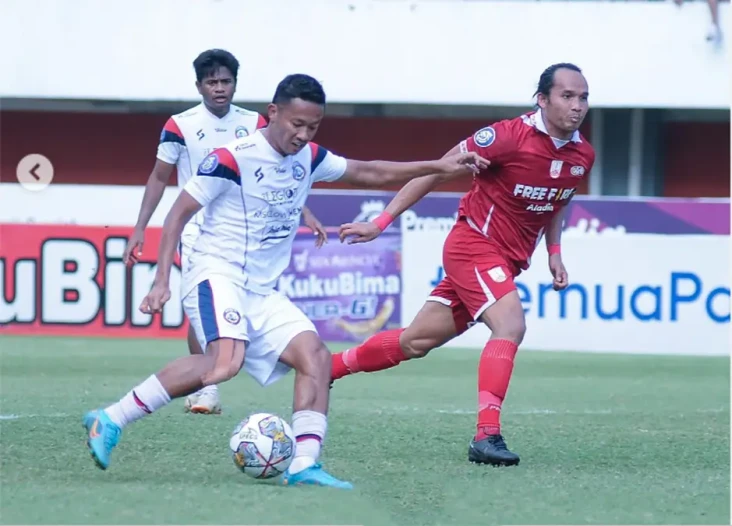 Hasil Arema FC vs Persis...