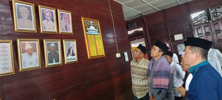 Silaturahmi ke Tuan...