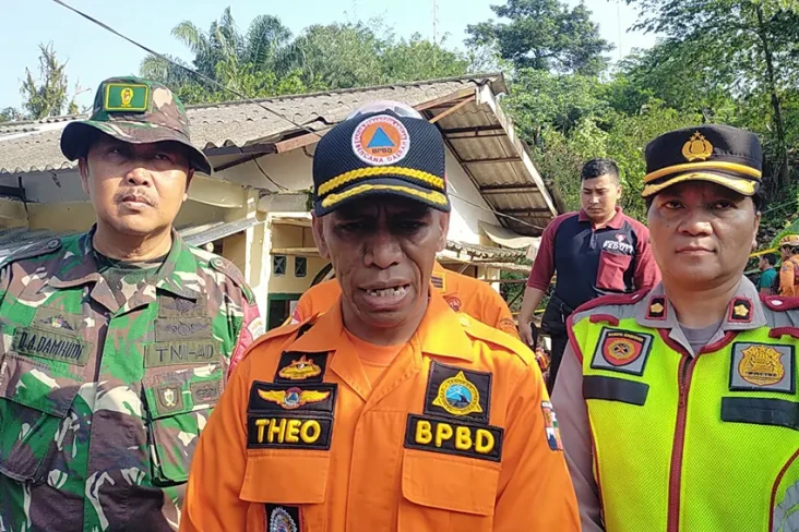 Tim SAR Lanjutkan Pencarian...