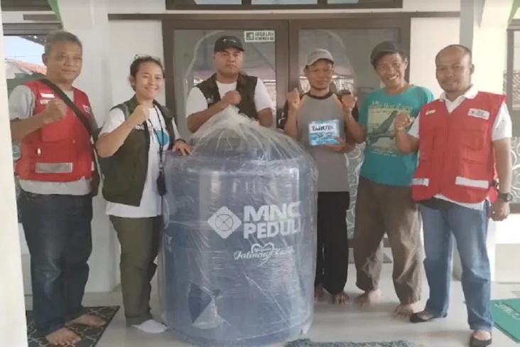 MNC Peduli Salurkan...