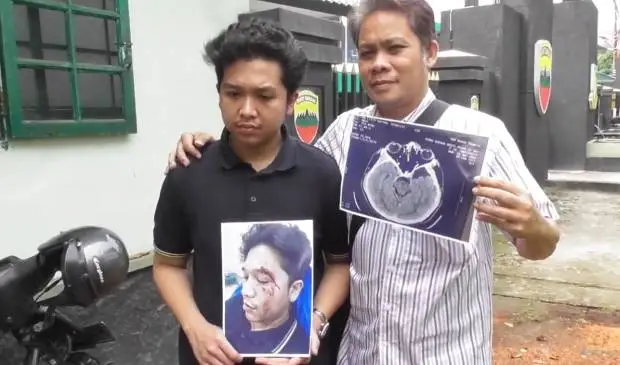 Keluarga Korban Penganiayaan...