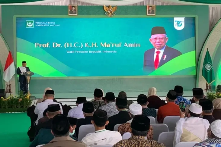 Ribuan Santri Sambut...