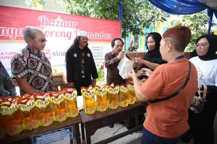Gandeng MUI, Sinar Mas...