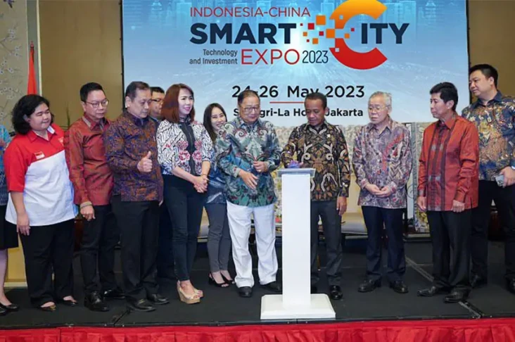 Dorong Investasi, Smart...