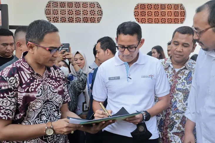 Semarang Tuan Rumah...