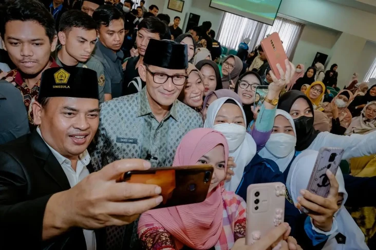 Kunjungi Semarang, Sandiaga...