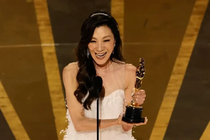 3 Penghargaan Oscar...