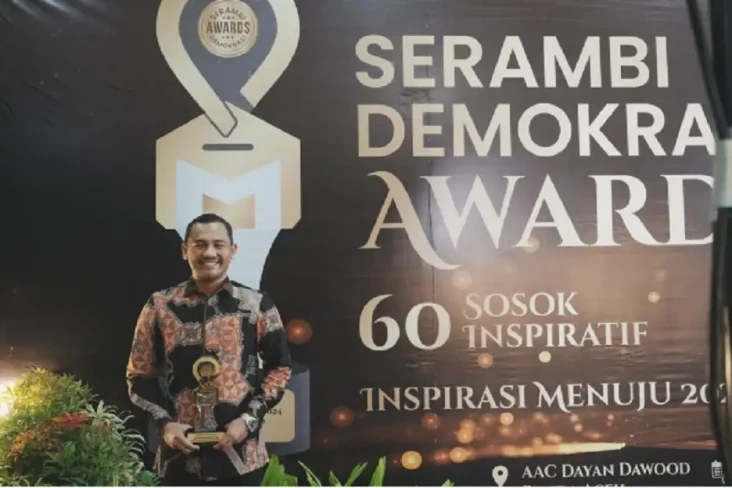 Jamal Idham Raih Penghargaan...