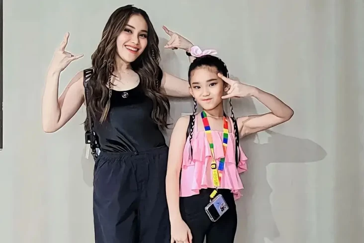 Ayu Ting Ting Beri Bilqis...