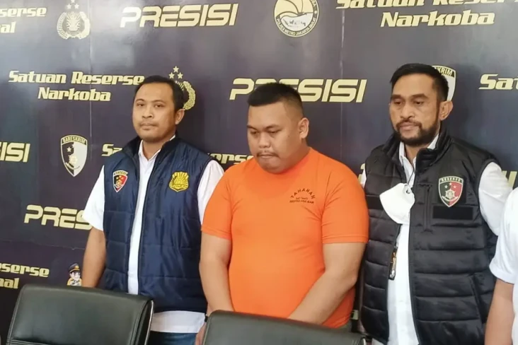 Asal Usul Nama Ajudan...