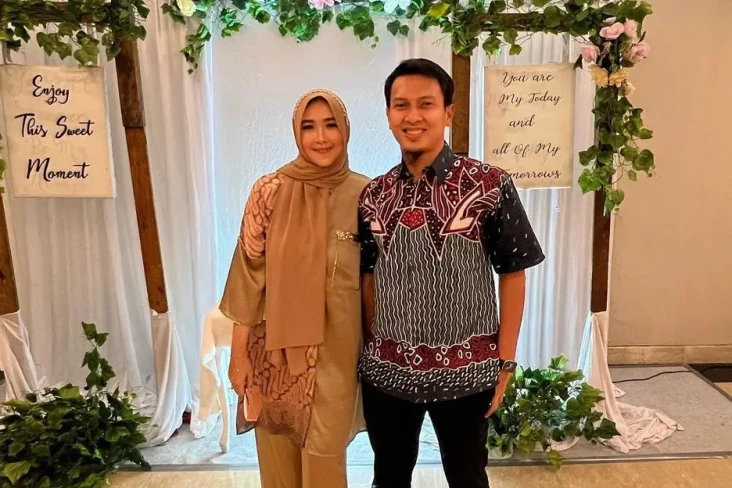 Profil Istri Mohammad...