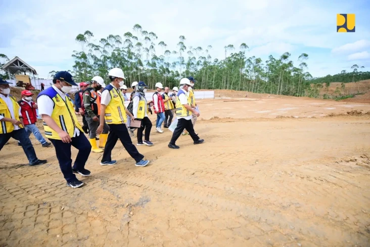 Bangun IKN Nusantara,...