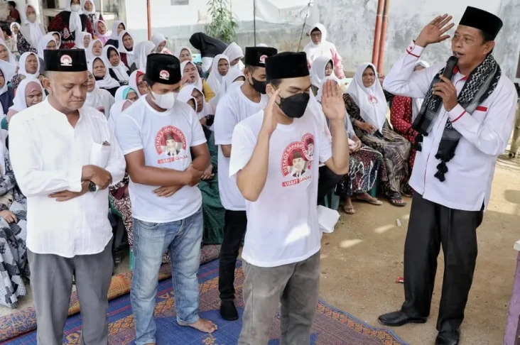 Jemaah Majelis Taklim...