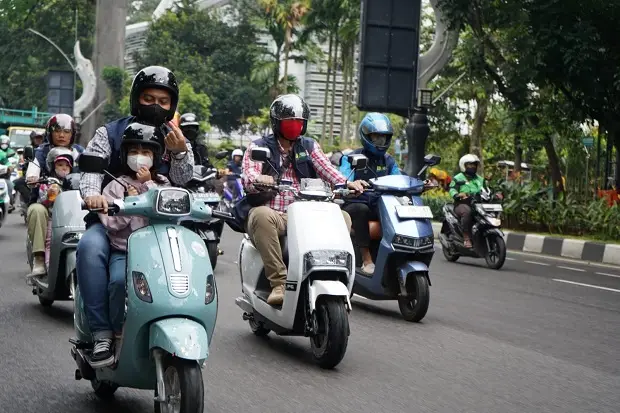 Motor Listrik Makin...
