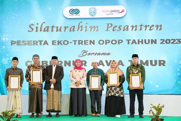 Gubernur Khofifah Apresiasi...