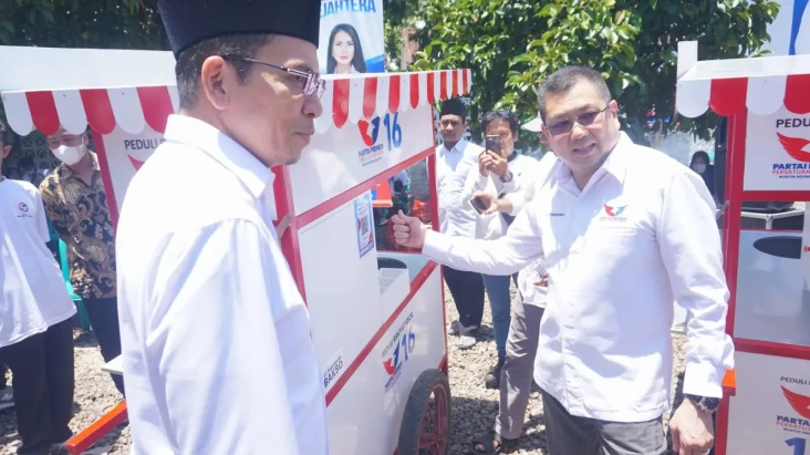 HT Tegaskan Komitmen...