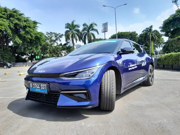 Impresi Pertama Mobil...