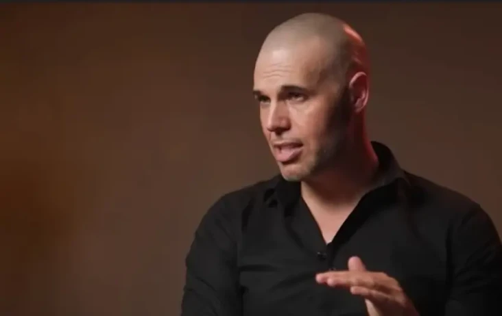 Kisah Joram van Klaveren,...