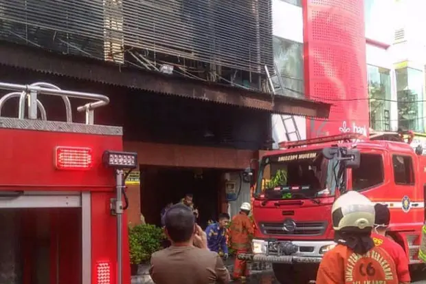 Ruko 4 Lantai di Penggilingan...