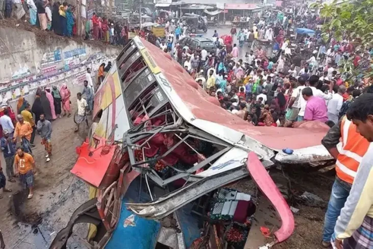 Kecelakaan Maut di Bangladesh,...