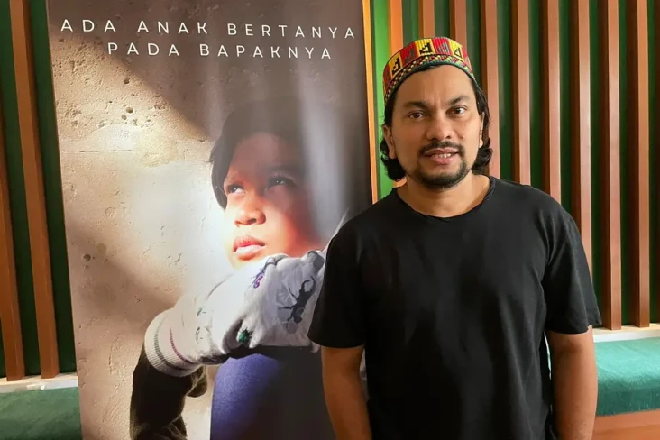 Kembali Rilis Lagu Ramadan,...
