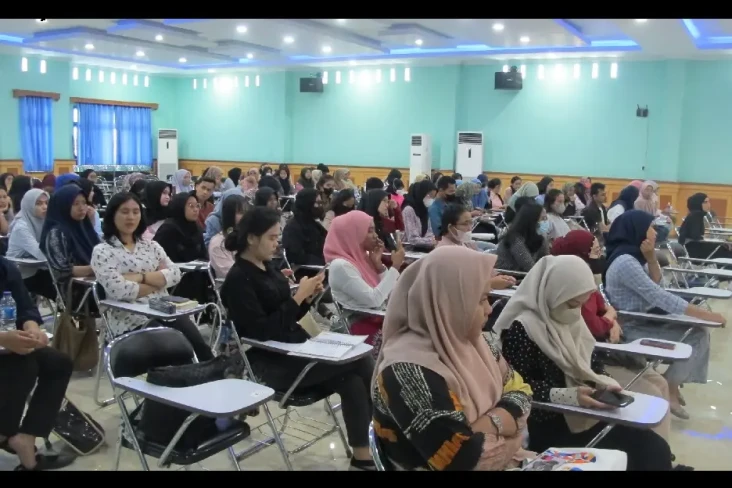 Edukasi Mahasiswa Soal...