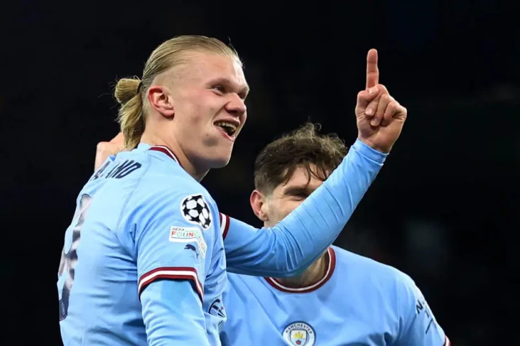 Legenda Man City Ramalkan...