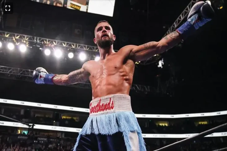 Caleb Plant Hentikan...