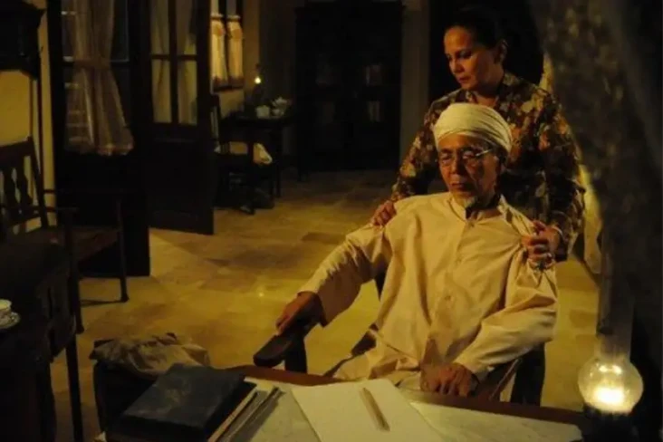 4 Film Indonesia Tentang...