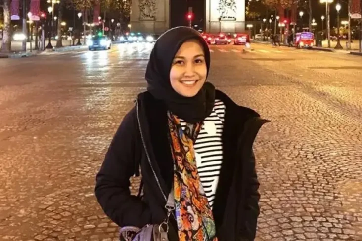Profil Mimi Bayuh, Mantan...