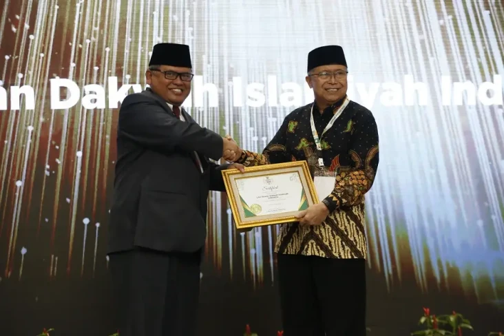 Kirim Guru ke Pelosok...