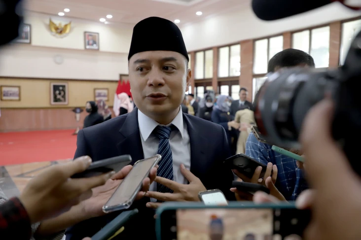 Pemkot Surabaya Terbitkan...