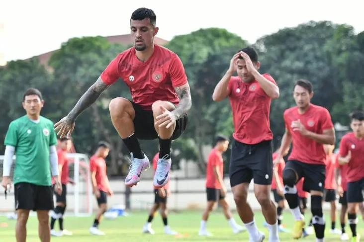 Beli Tiket Timnas Indonesia...
