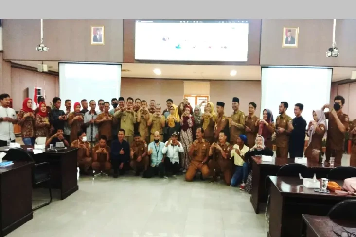 Magister Universitas...