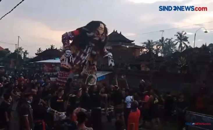 Ogoh-ogoh, Raksasa Perwujudan...