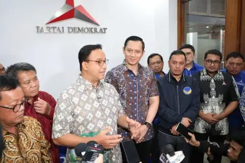 Tim Kecil Koalisi Perubahan...