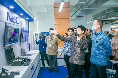 NEC Indonesia Tampilkan...