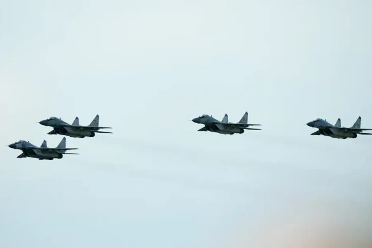Bukan F-16, Ukraina...