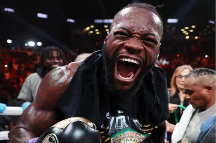 Tyson Fury vs Oleksandr...